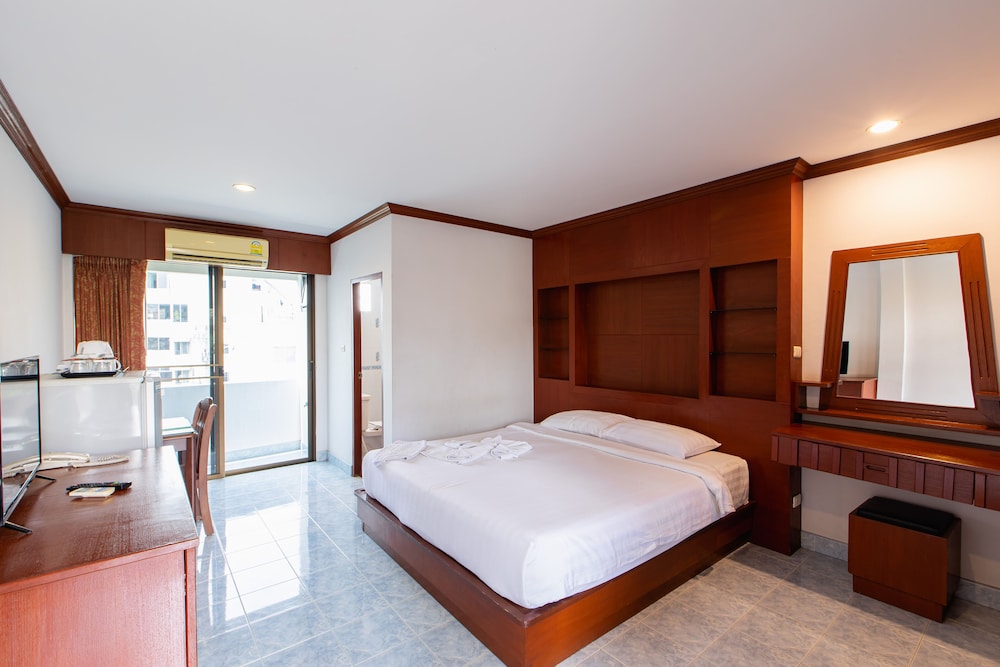Standard Double Room - Photo 5