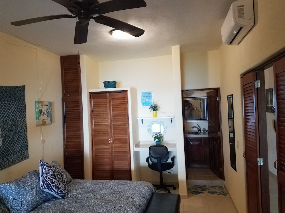 Standard Condo, 1 Bedroom, Kitchen, Ocean View photo 3