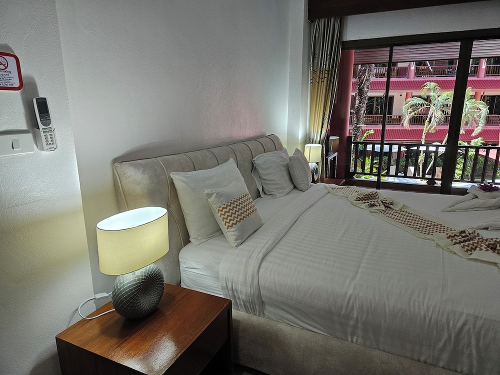 Standard Apartment, 2 Bedrooms, Terrace, Pool View - Photo 41