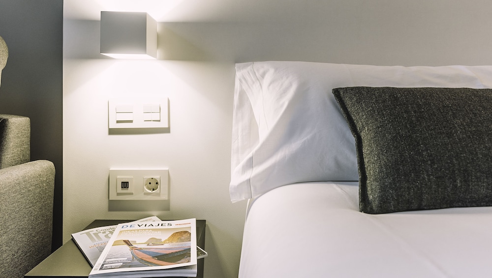 Junior Double Room, City View photo 3