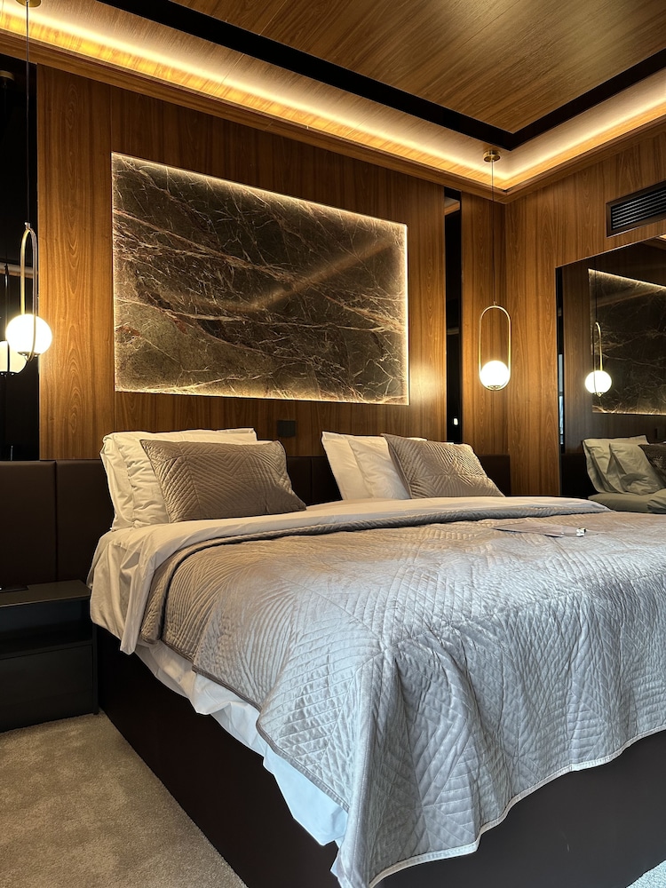 Business Double Room, 1 King Bed photo 3