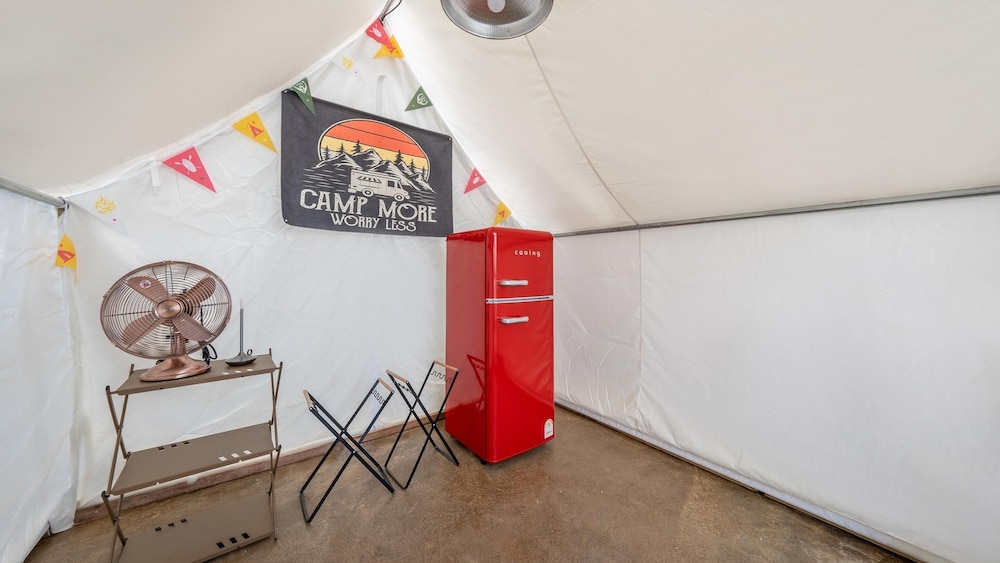 Basic Room, 1 Bedroom (Caravan USA 9) - Photo 11