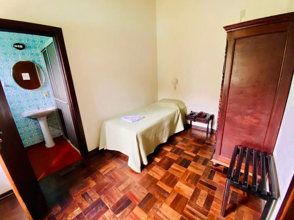 Standard Single Room photo 3