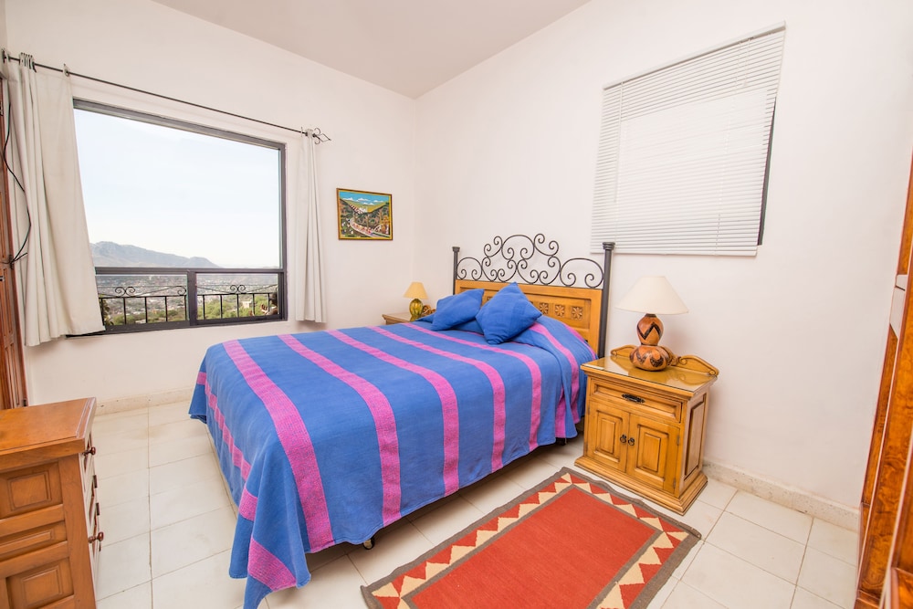 Deluxe Villa photo 2