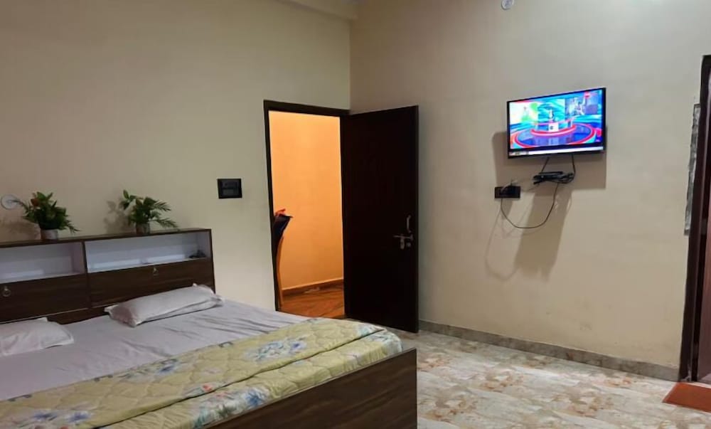 Executive Double Room, City View