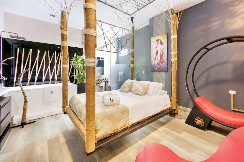 Design Room, 1 Queen Bed