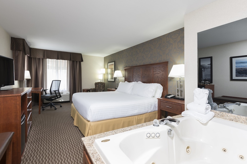 Room, 2 Queen Beds, Non Smoking - Photo 2