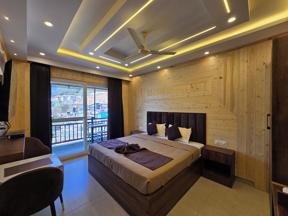 Elite Room