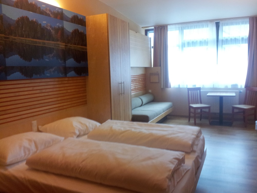 Quadruple Room photo 2