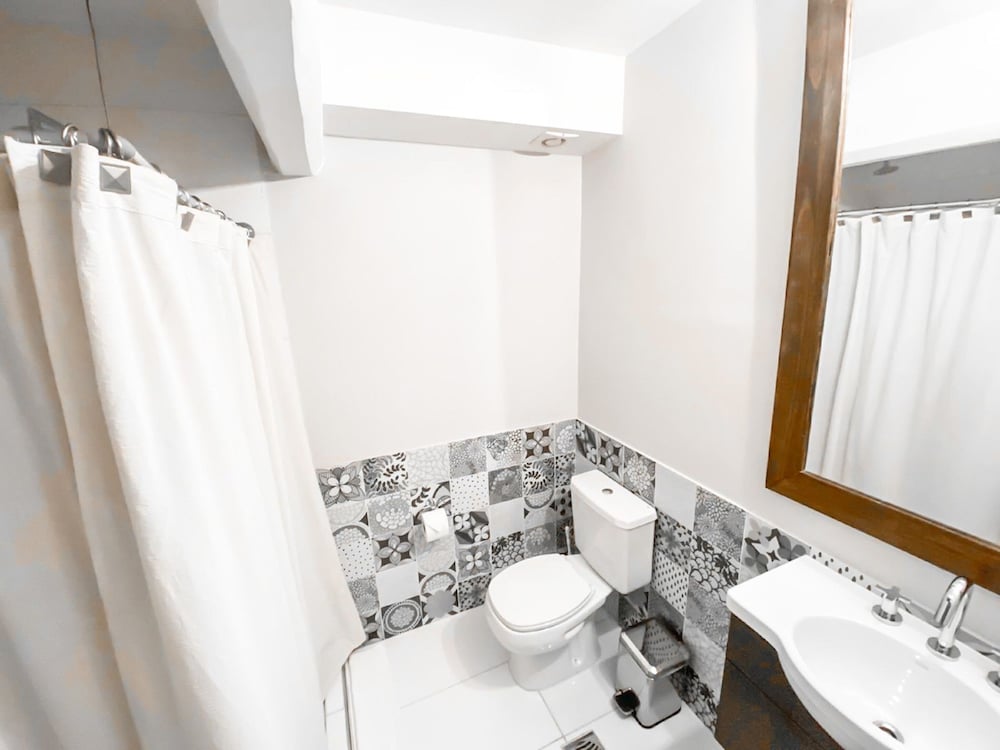 Standard Twin Room photo 3