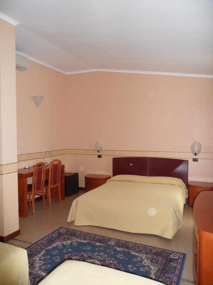 Family Suite photo 2
