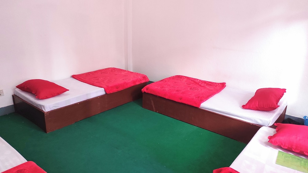 Economy Shared Dormitory, Men only photo 3