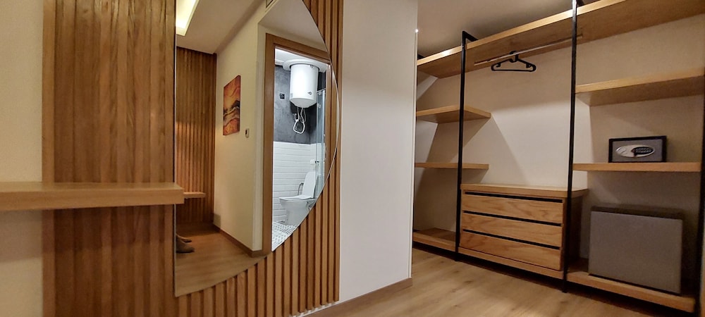 Standard Double Room - Photo 6