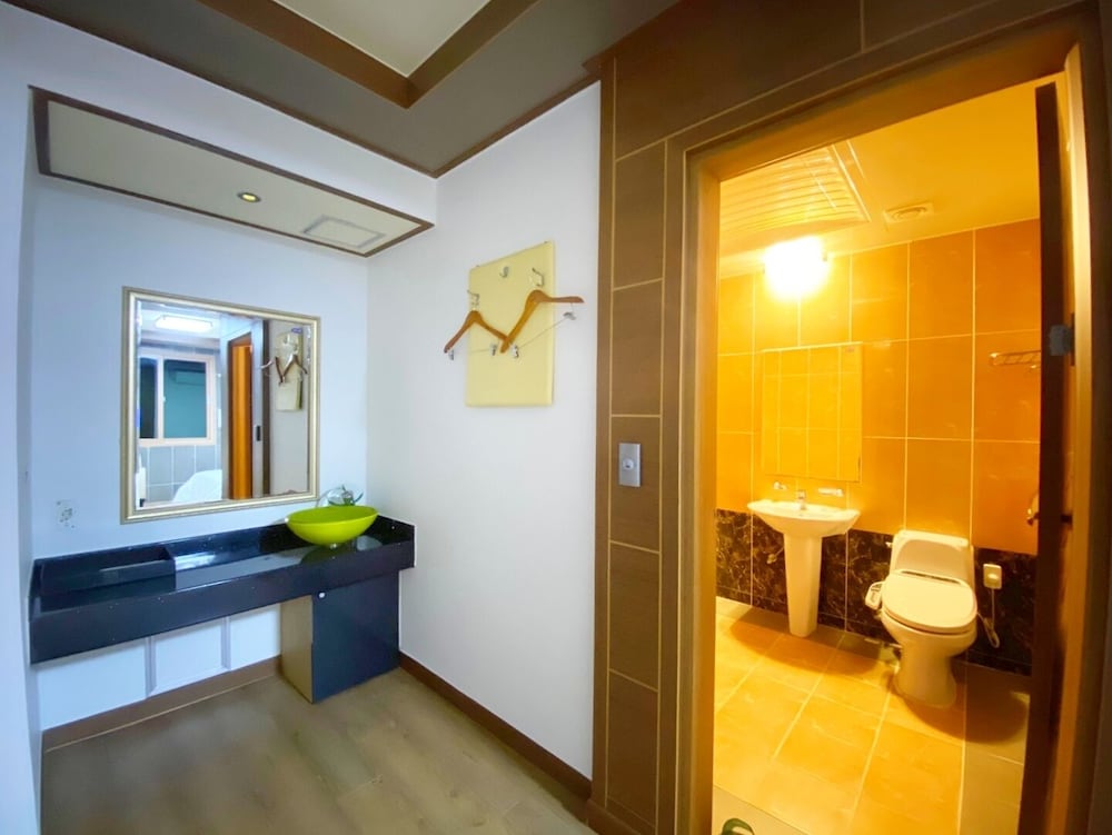 Premium Double Room photo 3