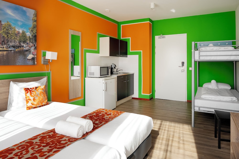 Economy Quadruple Room