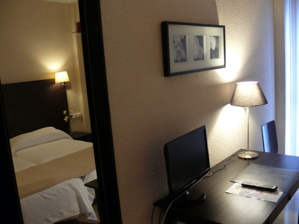 Classic Double Room, Terrace photo 2