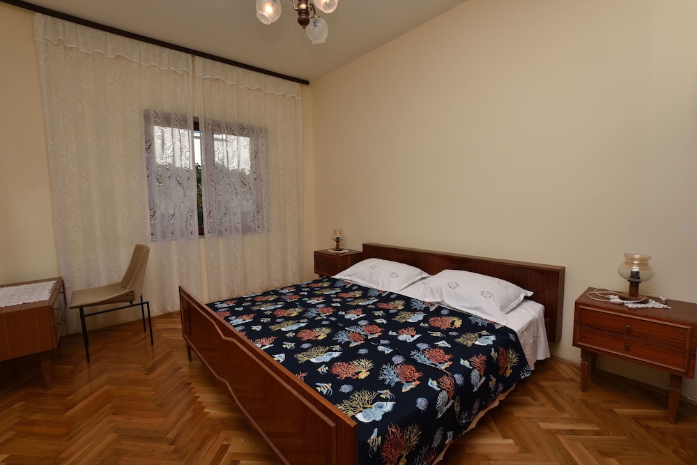 Apartment (A3)
