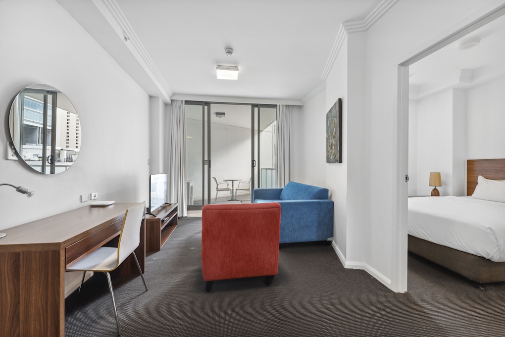 One Bedroom Apartment (Daily Housekeeping) - Photo 6