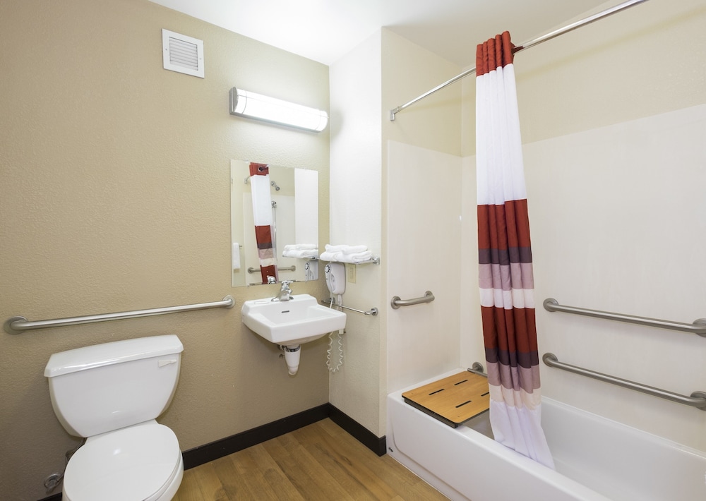 Premium Room, 1 King Bed with Sofa bed, Accessible (Upgraded Bedding & Snack, Smoke Free) - Photo 9