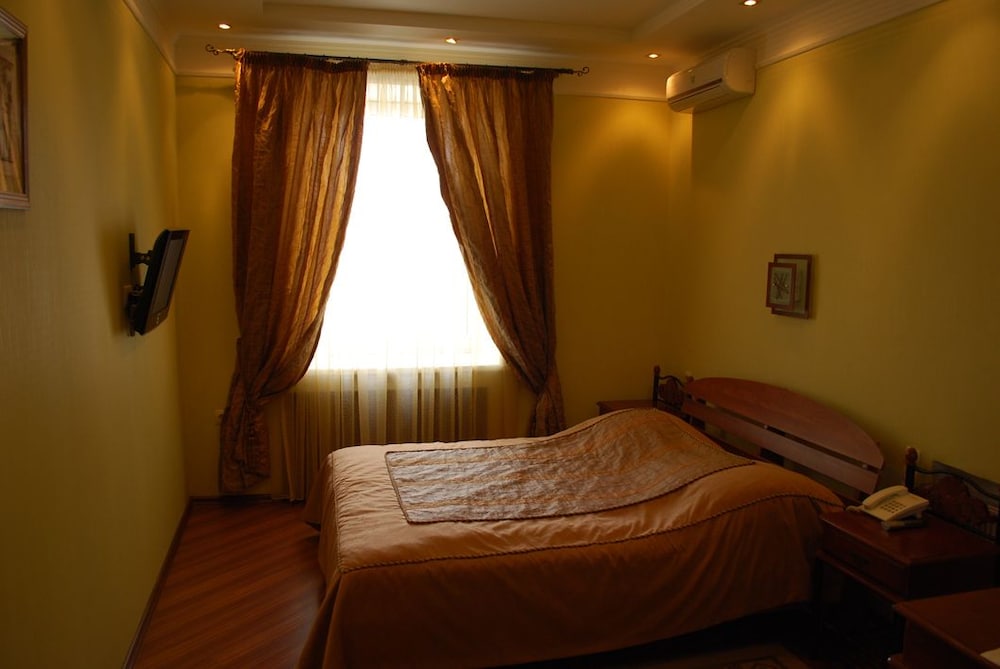 Standard Double Room photo 2