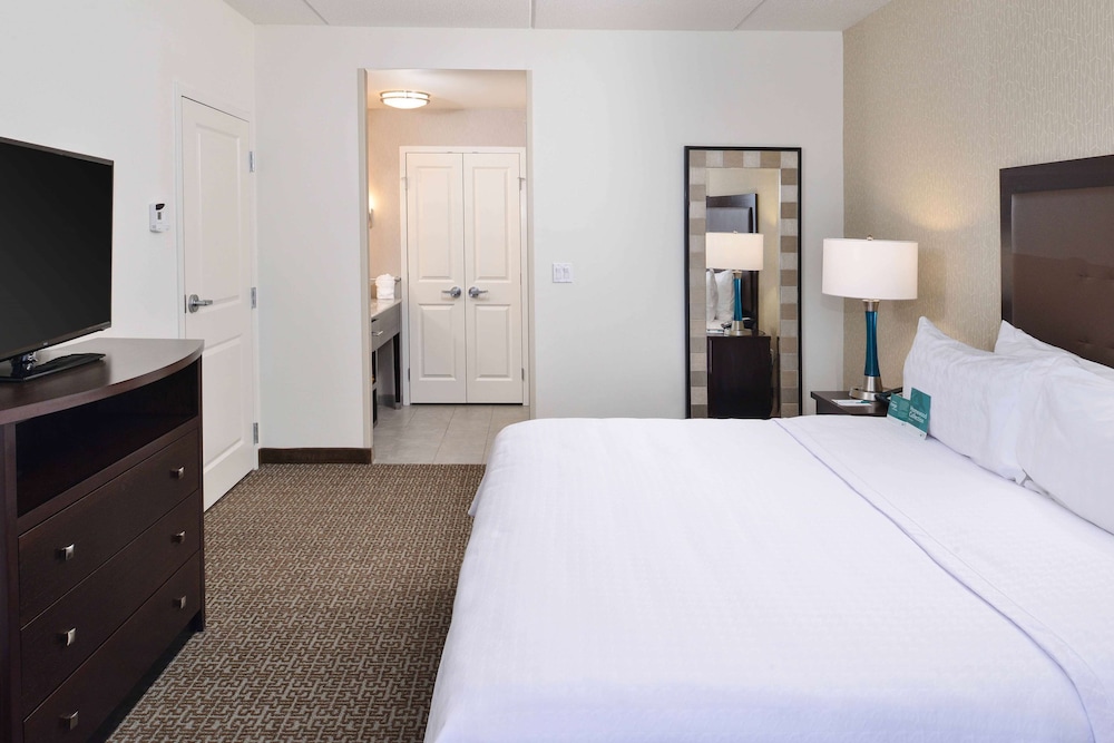 Suite, 1 King Bed, Non Smoking