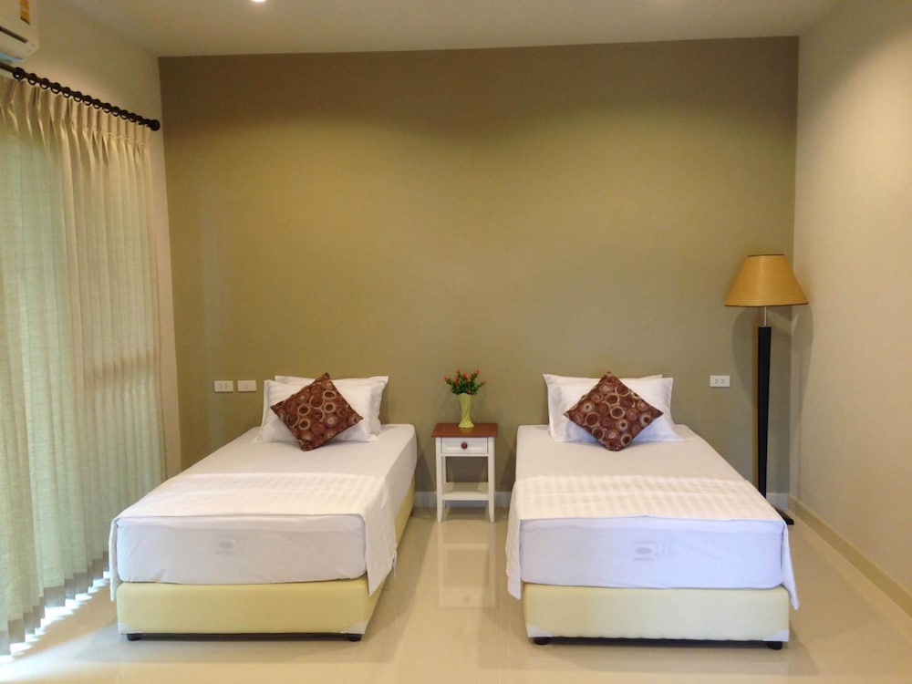 Deluxe Villa photo 2