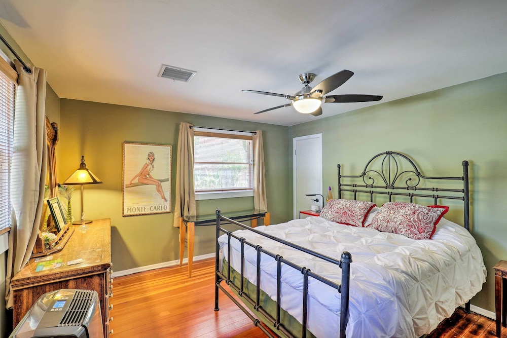 House (2 Bedrooms) photo 2