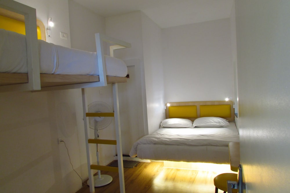 Superior Double Room, 1 Queen Bed - Photo 4