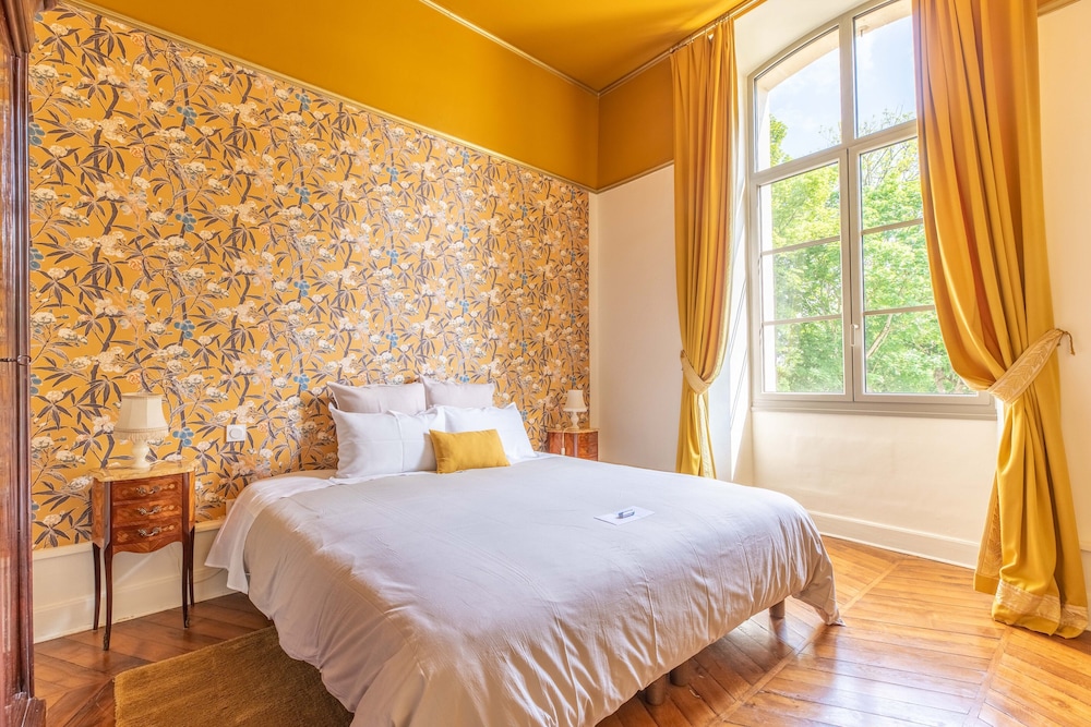 Signature Suite, Ensuite, Garden View (Suite Volvic)
