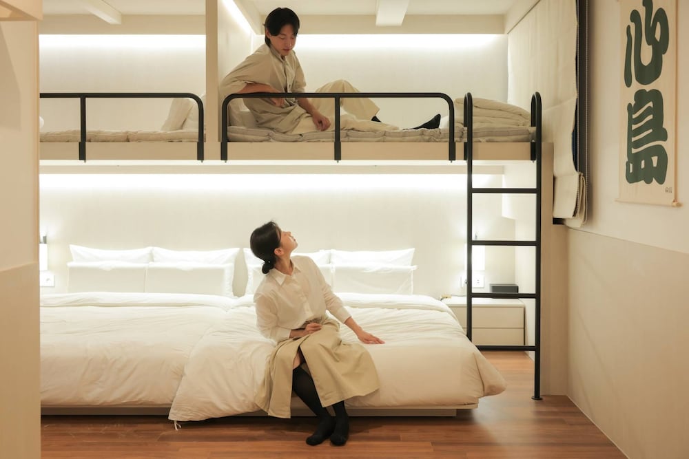 Bunker Bed
