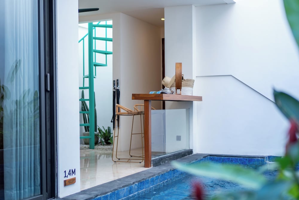 One Bedroom Villa With Private Pool - Photo 5