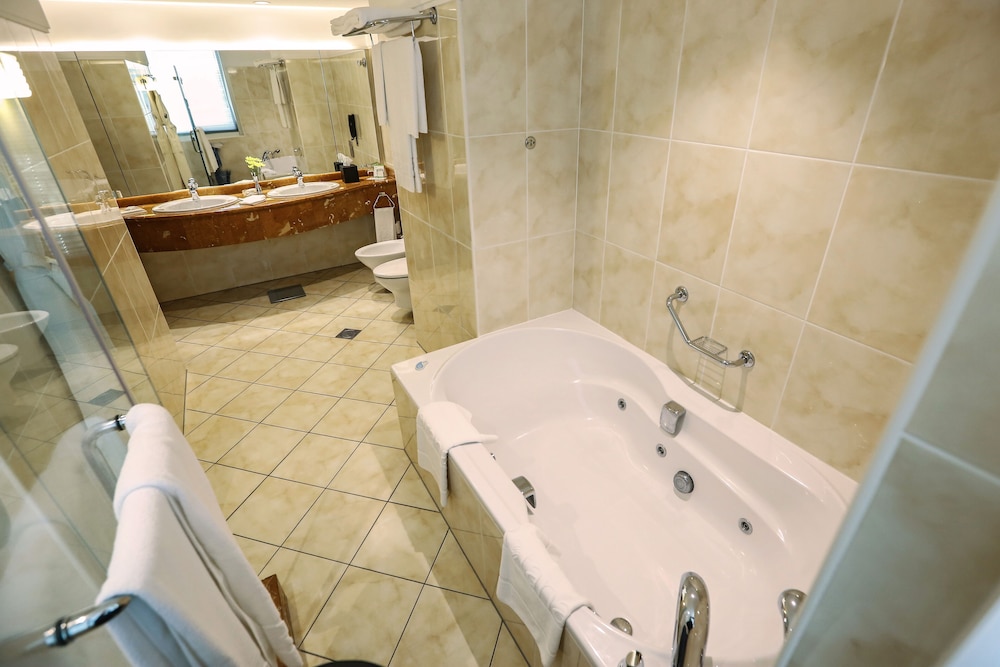 Apartment, 3 Bedrooms