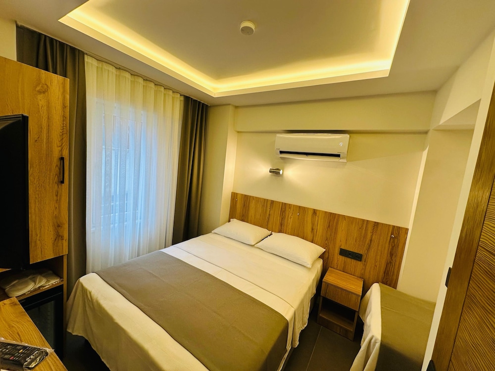 Deluxe Twin Room photo 1