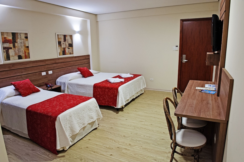 Deluxe Twin Room photo 1