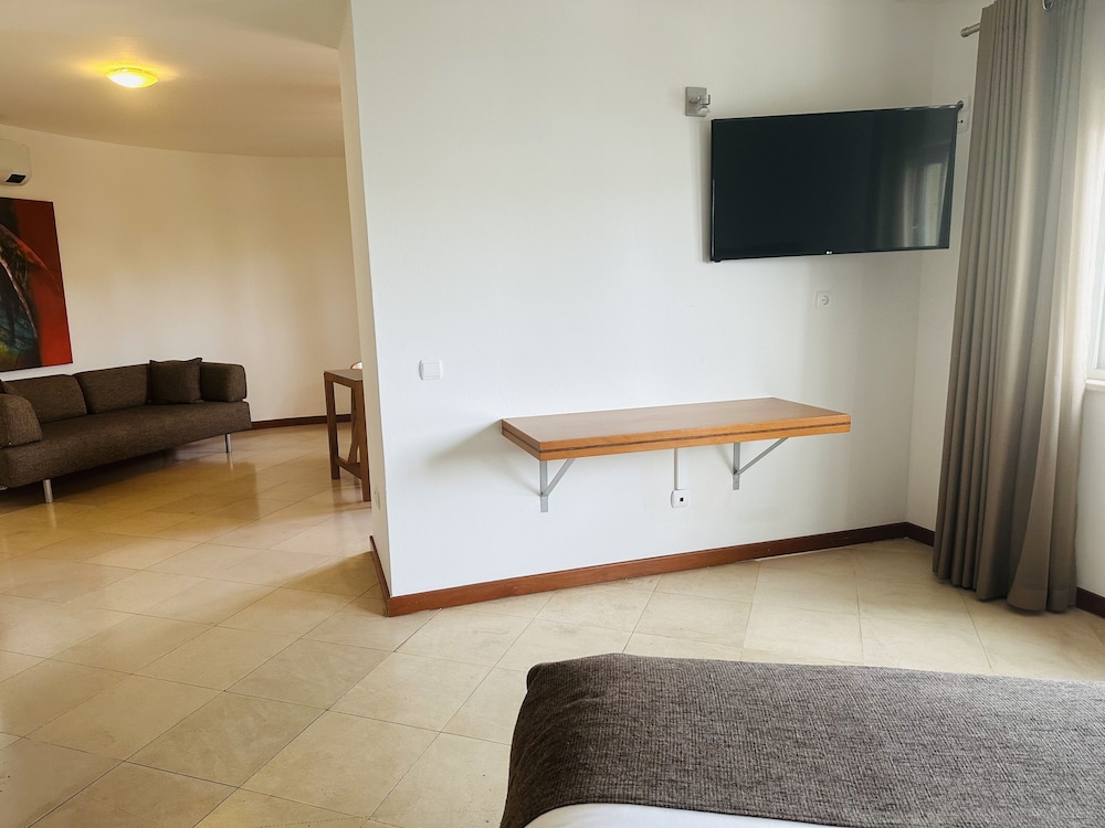 Standard Studio (No Balcony) thumbnail 6
