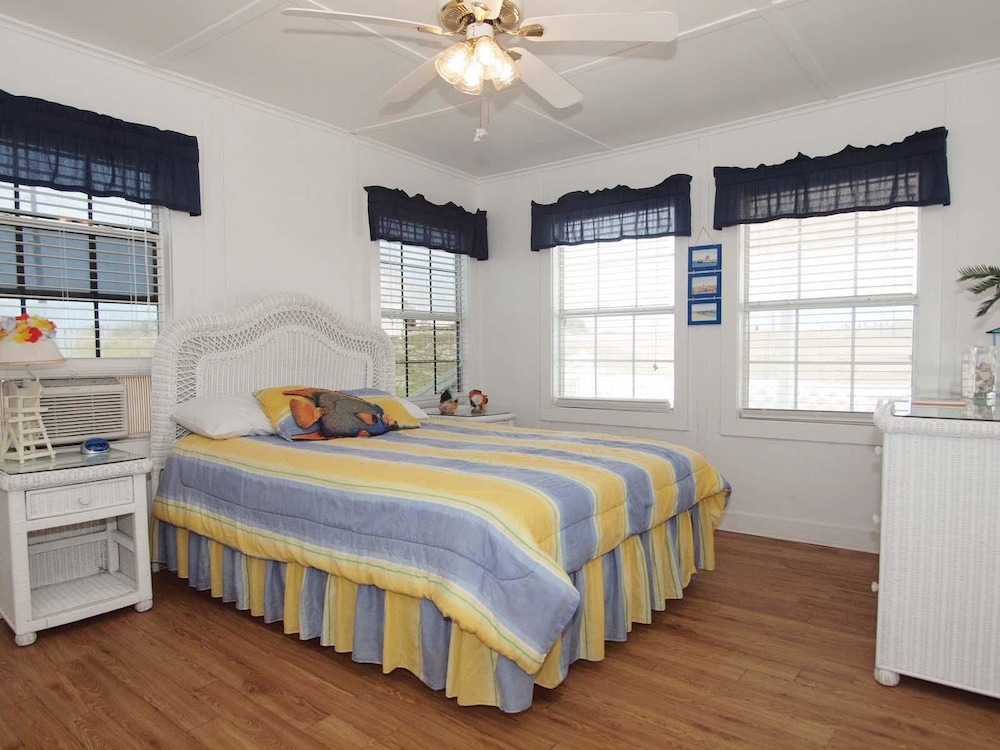 House, 1 Bedroom