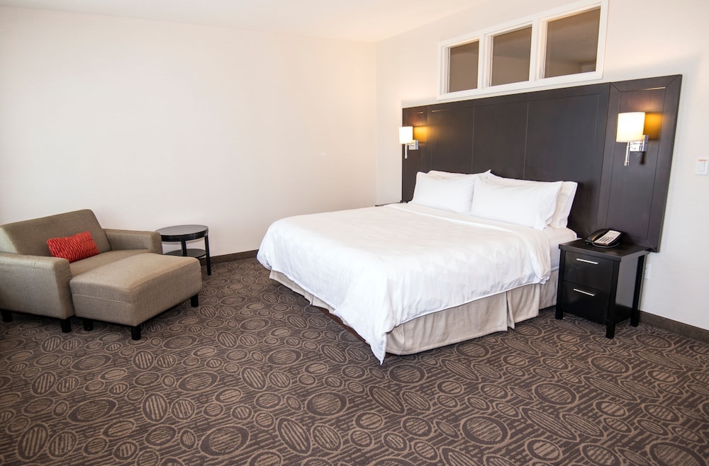Suite, Multiple Beds, Non Smoking - Photo 4