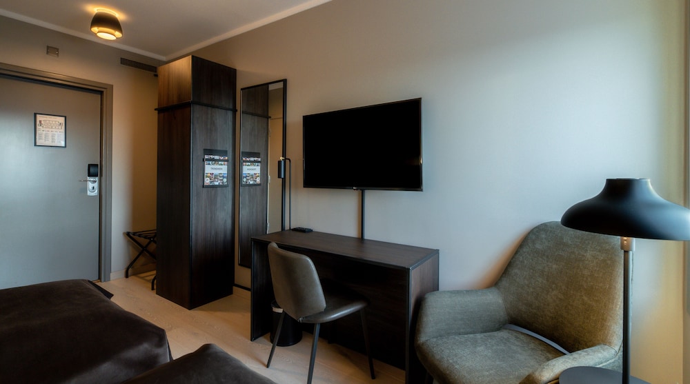 Twin Room (Accesible) - Photo 4