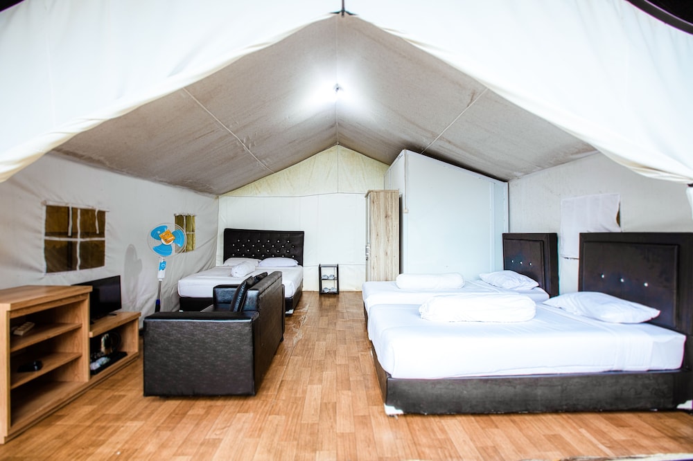 Signature Quadruple Room