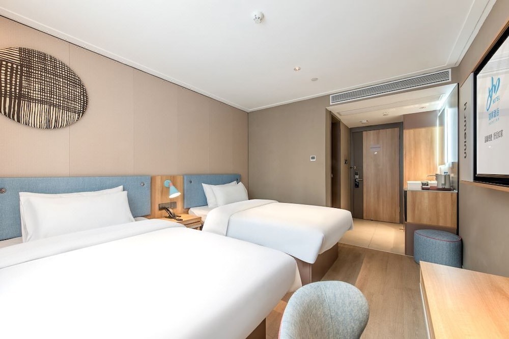 Comfort Twin Room
