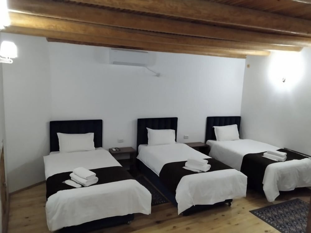 Basic Triple Room, 3 Twin Beds