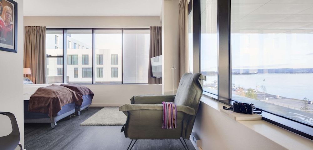 Standard Twin Room - Photo 3