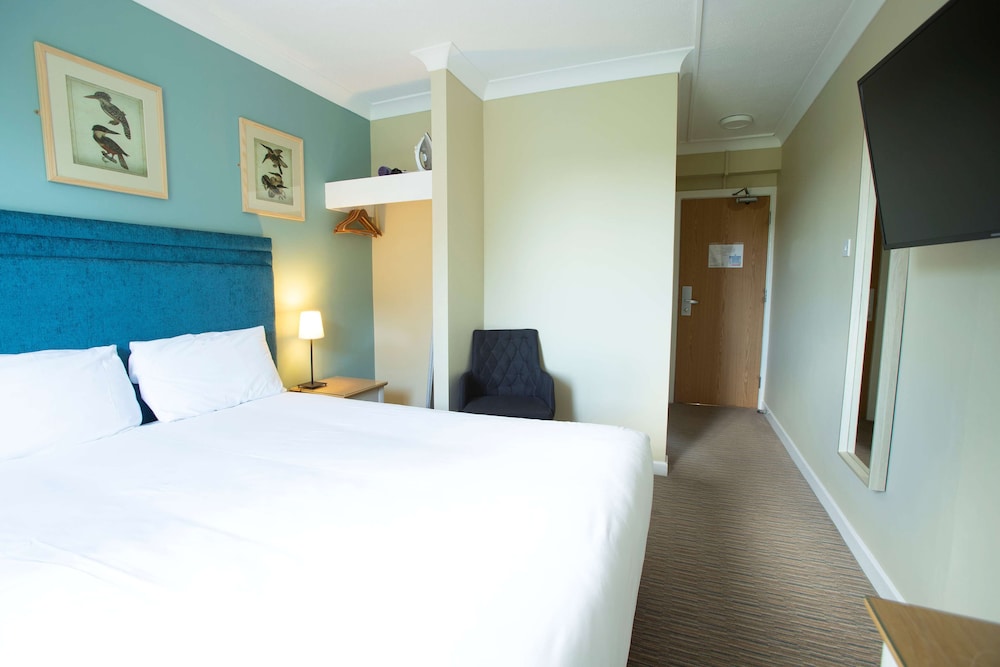 Deluxe Room, 1 King Bed, Non Smoking - Photo 4