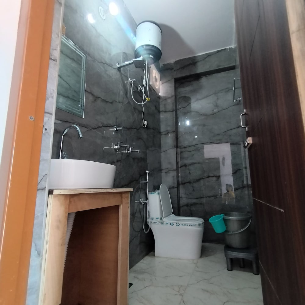 Deluxe Double Room, Balcony, River View photo 2