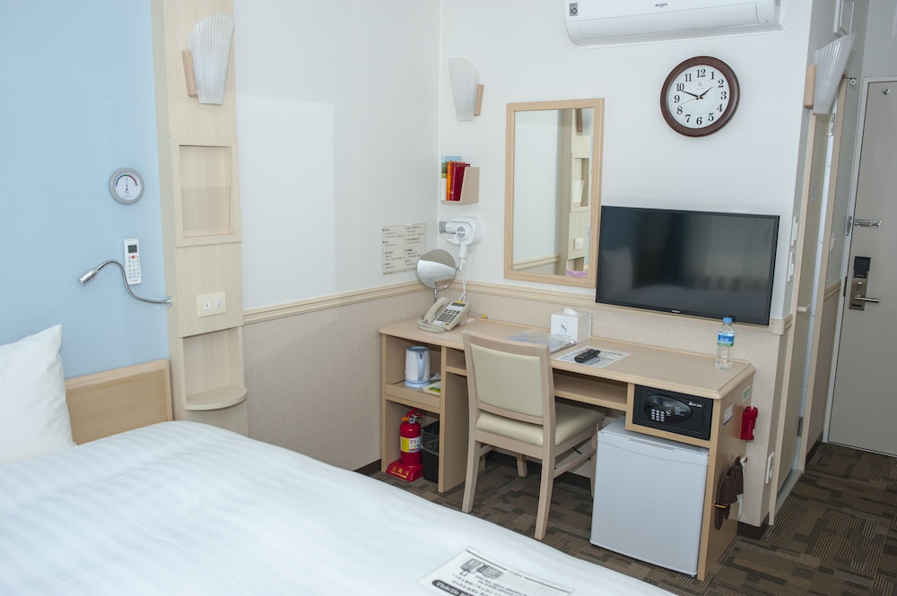 Single Room, Non Smoking photo 2