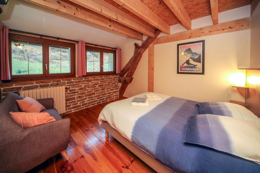 Comfort Double Room, Private Bathroom, Mountain View (3 épis Gites de France)