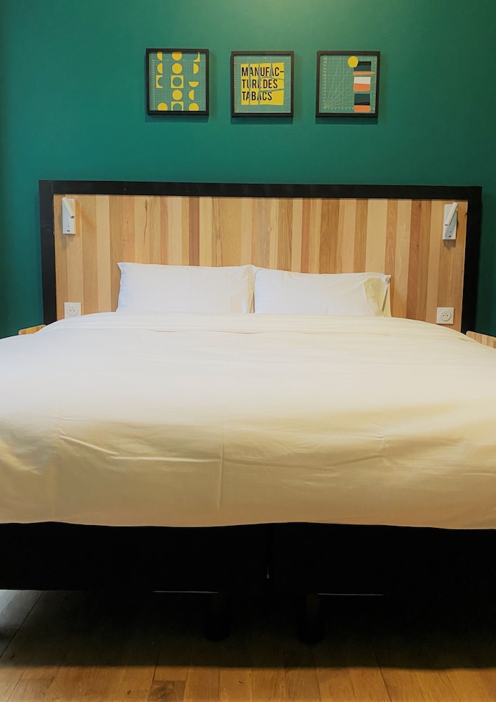 Double or Twin Room - Photo 3