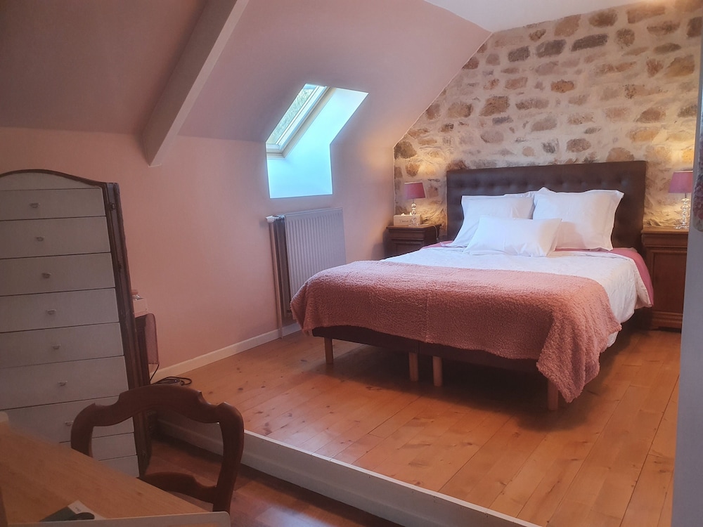 Classic Double Room (Hortensia)