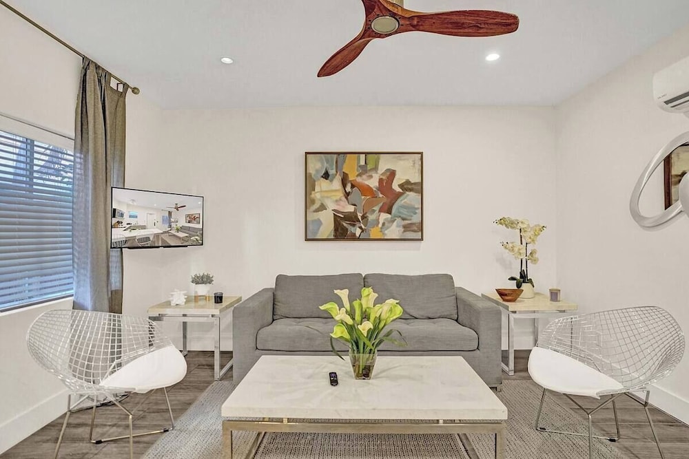 Classic Single Room, Patio (Eden 2102)