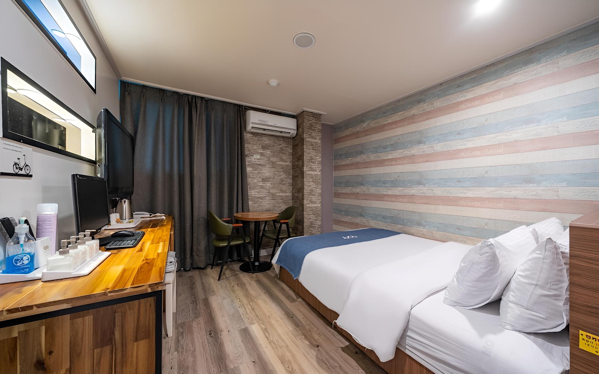 Room (Standard - Cozy Welcome Room (Free NE) photo 1